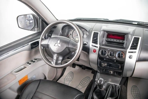 Внедорожник Mitsubishi Pajero Sport 2011 года, 1499000 рублей, Пермь
