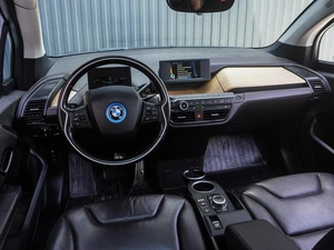 Хетчбэк BMW i3 2018 года, 1960000 рублей, Краснодар