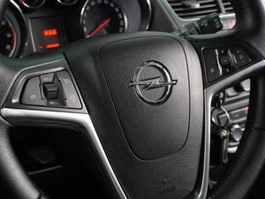 Внедорожник Opel Mokka 2015 года, 949000 рублей, Воронеж