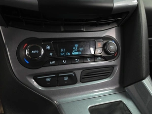 Хетчбэк Ford Focus 2012 года, 881000 рублей, Ставрополь