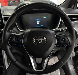 Внедорожник Toyota Corolla Cross 2021 года, 2697000 рублей, Красноярск