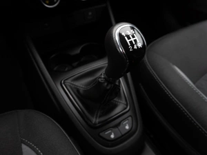 Седан ВАЗ (LADA) Vesta 2023 года, 1329000 рублей, Саратов