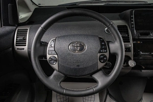 Лифтбек Toyota Prius 2009 года, 859000 рублей, Сургут