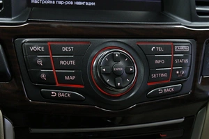 Внедорожник Nissan Pathfinder 2015 года, 2022000 рублей, Солонцы