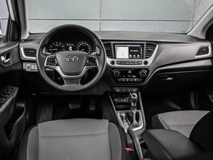 Седан Hyundai Solaris 2017 года, 1599000 рублей, Кирилловка