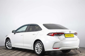 Седан Toyota Corolla 2019 года, 1589000 рублей, Пермь