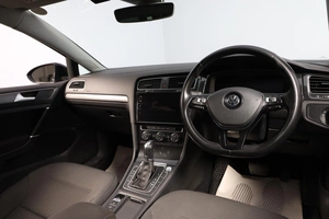 Универсал Volkswagen Golf 2018 года, 1609000 рублей, Новосибирск