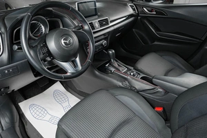 Седан Mazda 3 2014 года, 1369000 рублей, Тюмень