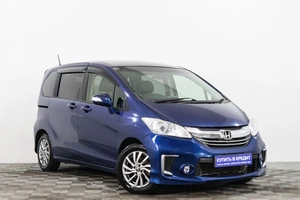 Минивэн Honda Freed 2015 года, 1259000 рублей, Сургут