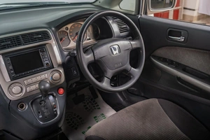 Минивэн Honda Stream 2001 года, 509000 рублей, Томск