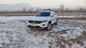 Внедорожник Volkswagen T-Roc (China) 2021 года, 2135000 рублей, Красноярск