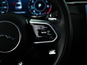 Седан Jaguar XF 2021 года, 4745055 рублей, Москва