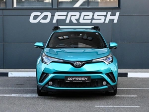 Внедорожник Toyota C-HR 2017 года, 2184000 рублей, Кирилловка