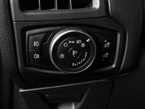 Седан Ford Focus 2016 года, 1249000 рублей, Аксай