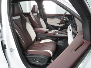 Внедорожник Geely Monjaro 2024 года, 3990000 рублей, Воронеж