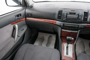 Седан Toyota Allion 2003 года, 739000 рублей, Красноярск