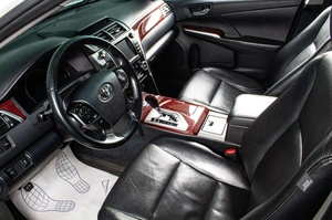 Седан Toyota Camry 2013 года, 1939000 рублей, Сургут