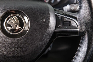 Внедорожник Skoda Karoq 2020 года, 2399000 рублей, Пермь