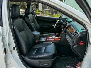 Седан Toyota Camry 2013 года, 1749000 рублей, Большой Сочи