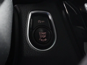 Седан BMW 3 серия 2016 года, 2650000 рублей, Минеральные Воды