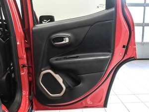 Внедорожник Jeep Renegade 2015 года, 1770000 рублей, Красноярск