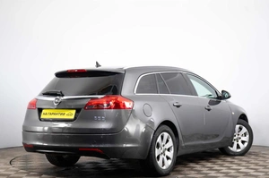 Универсал Opel Insignia 2009 года, 1009000 рублей, Пермь