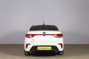 Седан Kia Rio 2020 года, 1749000 рублей, Новосибирск