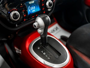 Внедорожник Nissan Juke 2013 года, 925000 рублей, Красноярск