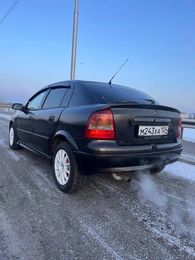 Хетчбэк Opel Astra 2000 года, 250000 рублей, Красноярск