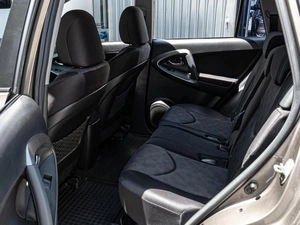 Внедорожник Toyota RAV4 2011 года, 1213000 рублей, Краснодар