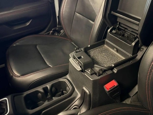 Внедорожник Jeep Wrangler 2022 года, 5500000 рублей, Павловская Слобода