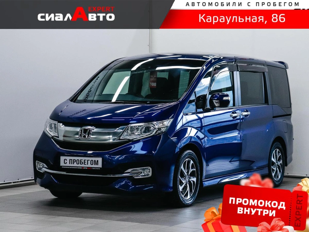 Минивэн Honda Stepwgn Spada 2016 года, 1850000 рублей, Красноярск