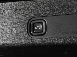 Внедорожник Chevrolet Tahoe 2011 года, 2149000 рублей, Тюмень