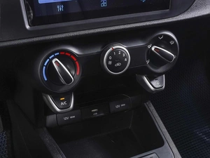 Седан Kia Rio 2021 года, 1650000 рублей, Ростов-на-Дону