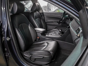 Седан Kia Optima 2018 года, 1349000 рублей, Воронеж