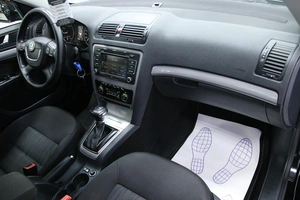 Универсал Skoda Octavia 2012 года, 1038000 рублей, Солонцы