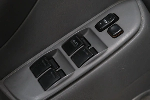 Внедорожник Toyota RAV4 2001 года, 849000 рублей, Омск