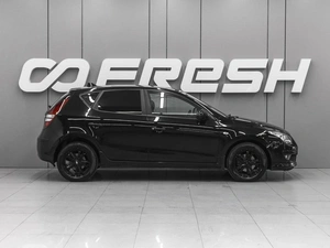 Хетчбэк Hyundai i30 2011 года, 700000 рублей, Ростов-на-Дону