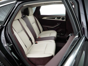 Седан Hongqi H9 2022 года, 4098999 рублей, Москва