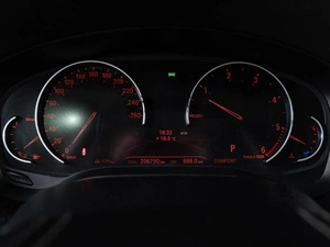 Седан BMW 5 серия 2018 года, 3000000 рублей, Волгоград