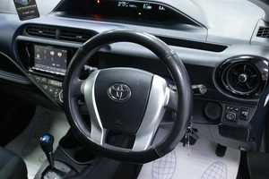 Хетчбэк Toyota Aqua 2017 года, 1028000 рублей, Солонцы