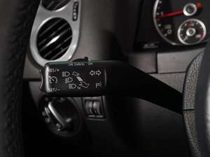 Внедорожник Volkswagen Tiguan 2013 года, 1177000 рублей, Тверь