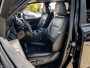 Внедорожник Toyota Land Cruiser 2022 года, 9300000 рублей, Краснодар