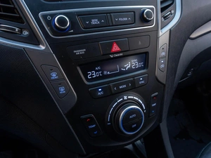 Внедорожник Hyundai Santa Fe 2016 года, 2559000 рублей, Саратов