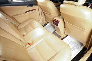 Седан Toyota Camry 2011 года, 1759000 рублей, Тюмень