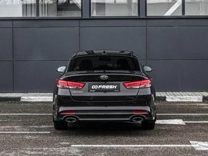 Седан Kia Optima 2018 года, 1999000 рублей, Кирилловка