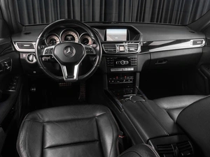 Седан Mercedes-benz E-класс 2013 года, 3129000 рублей, Тюмень
