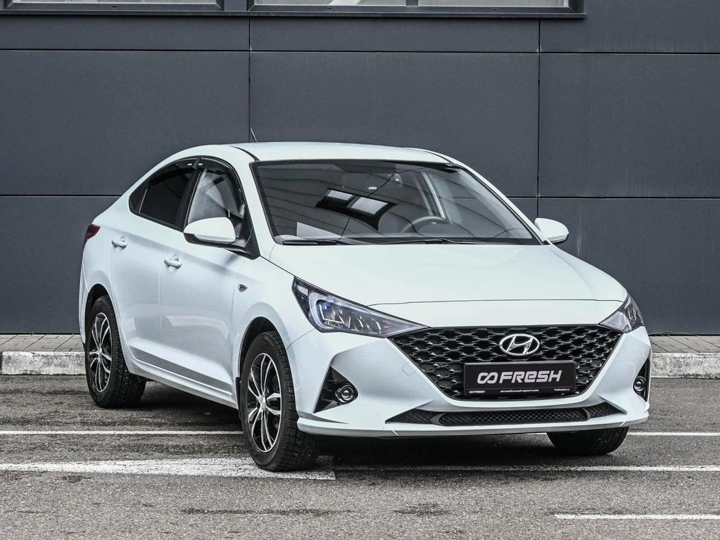 Седан Hyundai Solaris 2020 года, 1749000 рублей, Кирилловка