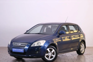 Хетчбэк Kia Ceed 2007 года, 699000 рублей, Омск