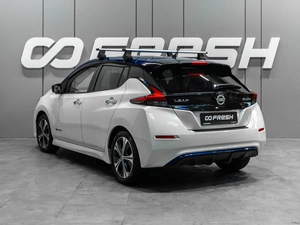 Хетчбэк Nissan Leaf 2017 года, 1649000 рублей, Тюмень